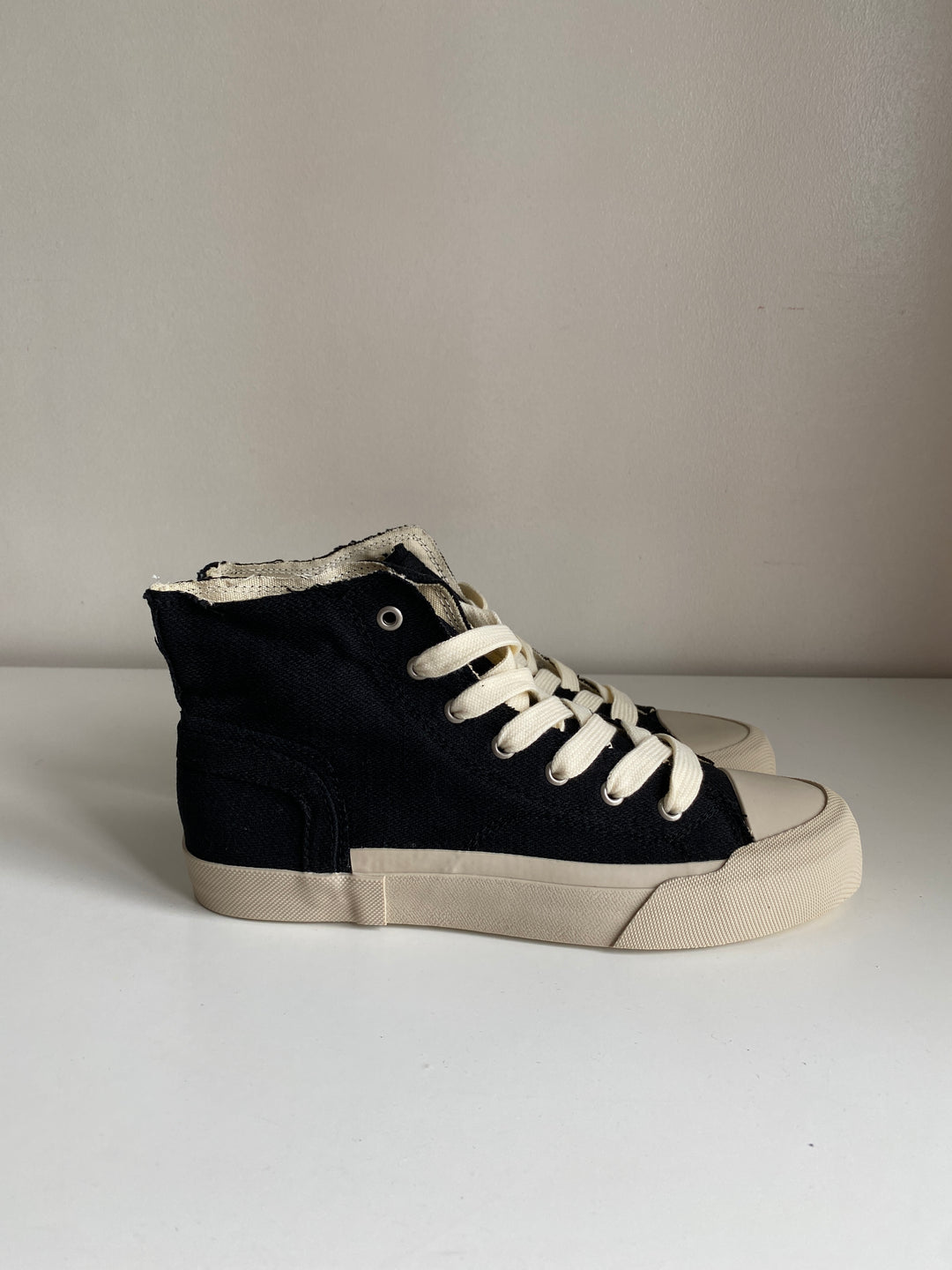 Canvas high top trainers hotsell